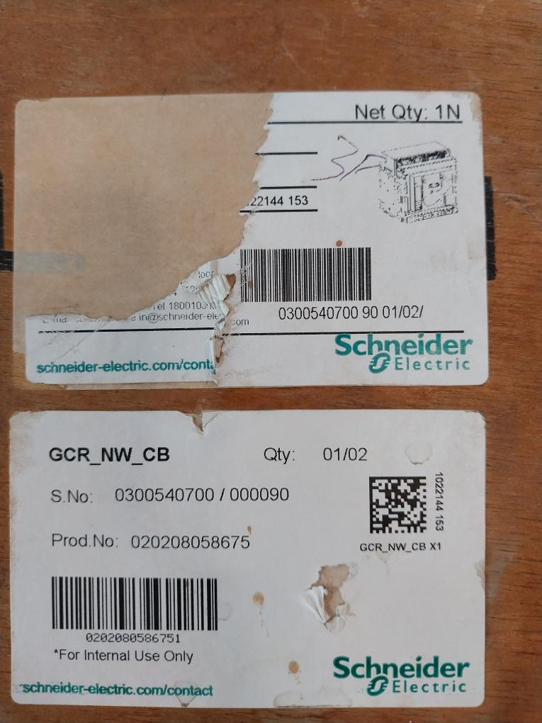 Schneider Electric Nw10 H1 Masterpact Circuit Breaker 1000V 12Kv Iec 60947-3