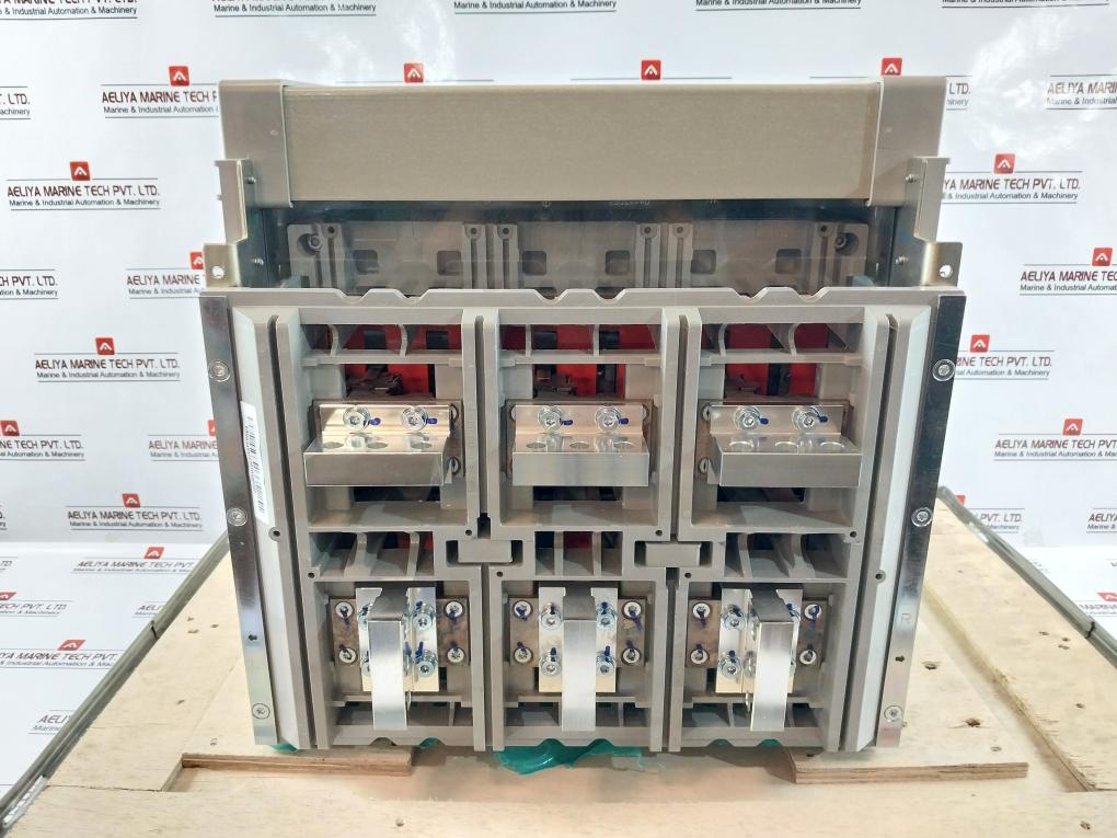 Schneider Electric Nw10 H1 Masterpact Nw Circuit Breaker Iec 60947-2 50/60Hz