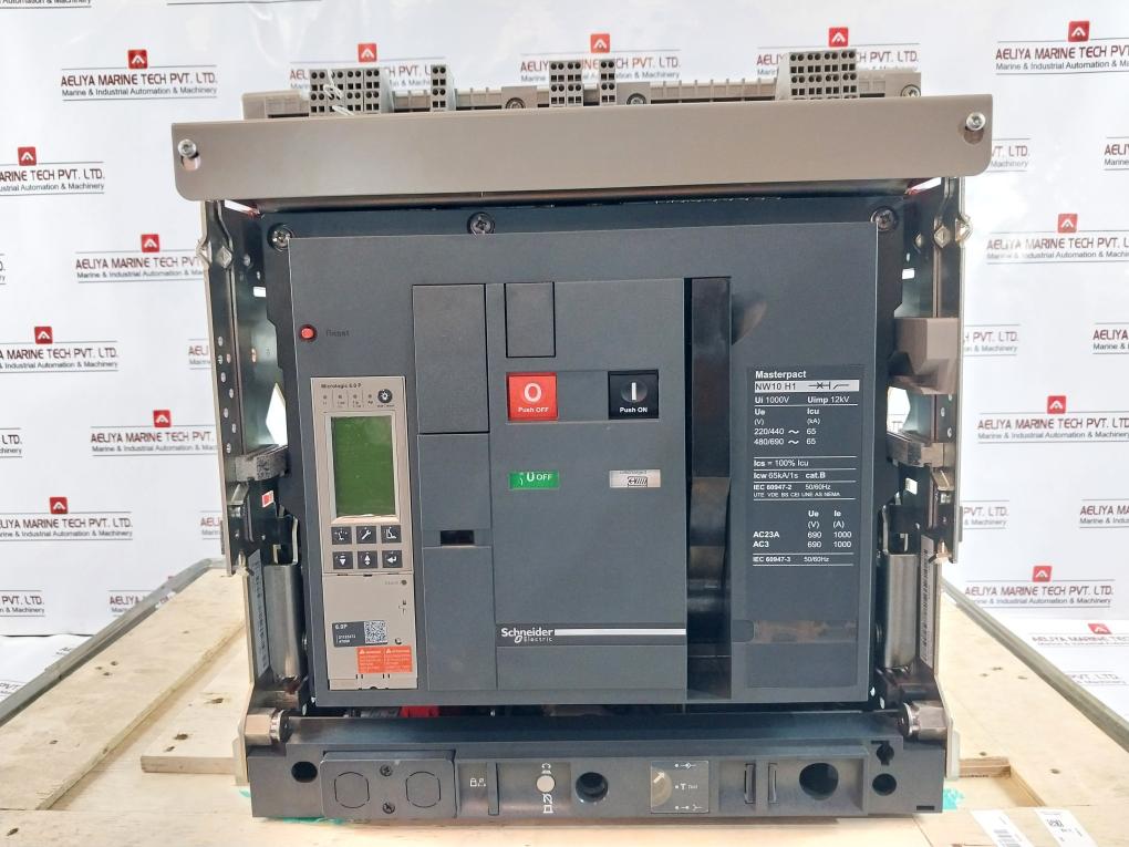 Schneider Electric Nw10 H1 Masterpact Nw Circuit Breaker Iec 60947-2 50/60Hz
