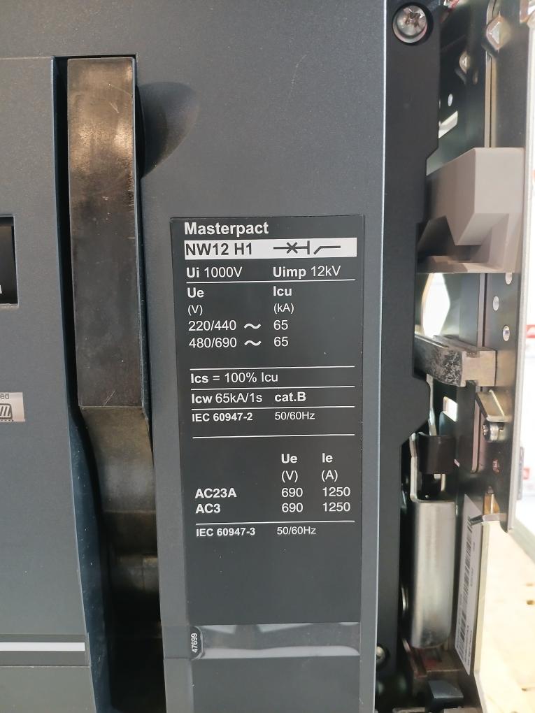 Schneider Electric Nw12 H1 Masterpact Nw Circuit Breaker 690V-ac-50/60Hz 1000V