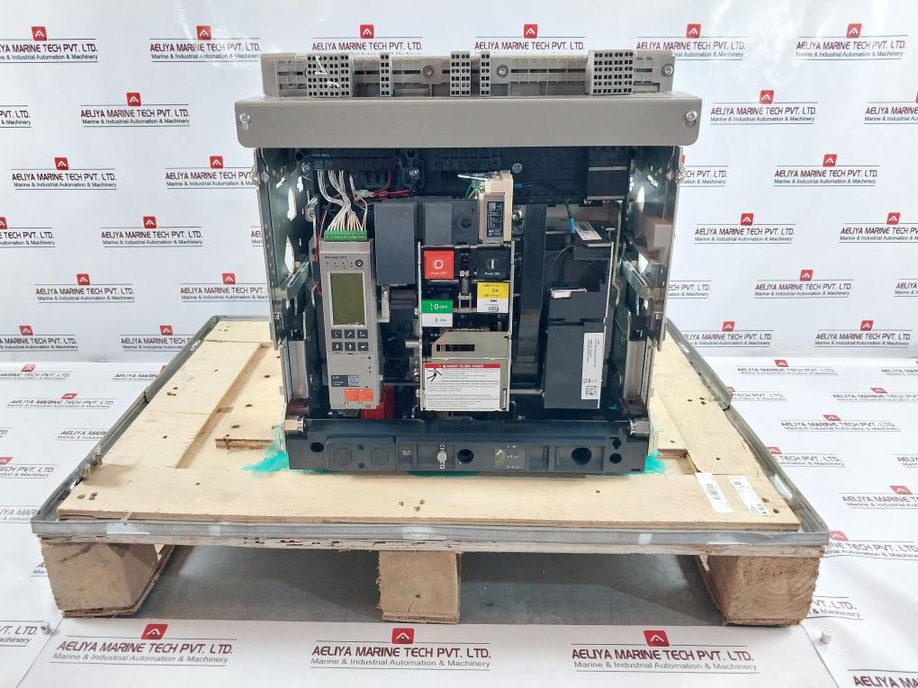 Schneider Electric Nw12 H1 Masterpact Nw Circuit Breaker Nw12H13Pedo6.0P 1000V