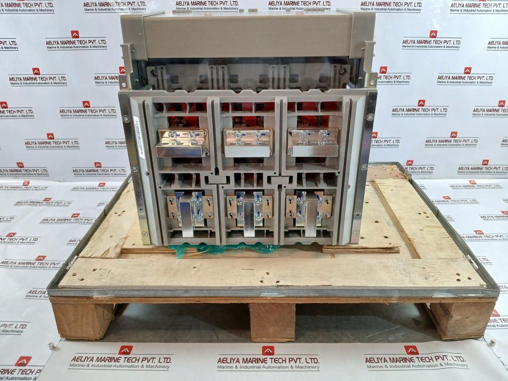 Schneider Electric Nw16 H1 Circuit Breaker Masterpact Micrologic 6.0P Nw12H1
