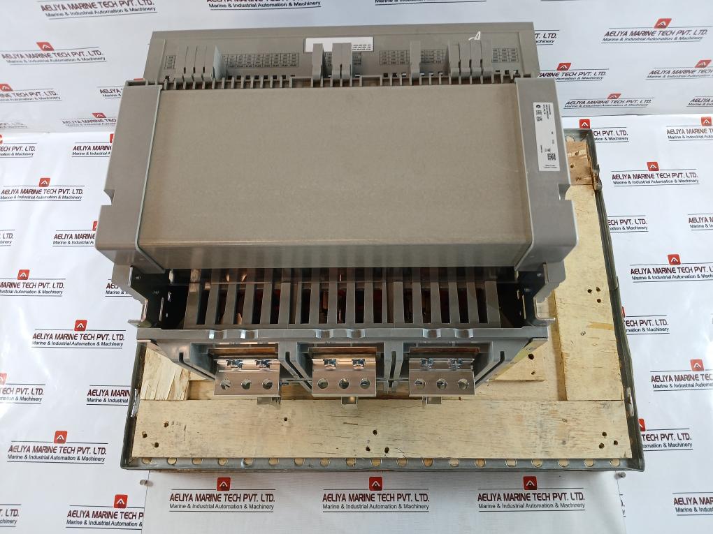 Schneider Electric Nw16 H1 Circuit Breaker Masterpact Micrologic 6.0P Nw12H1