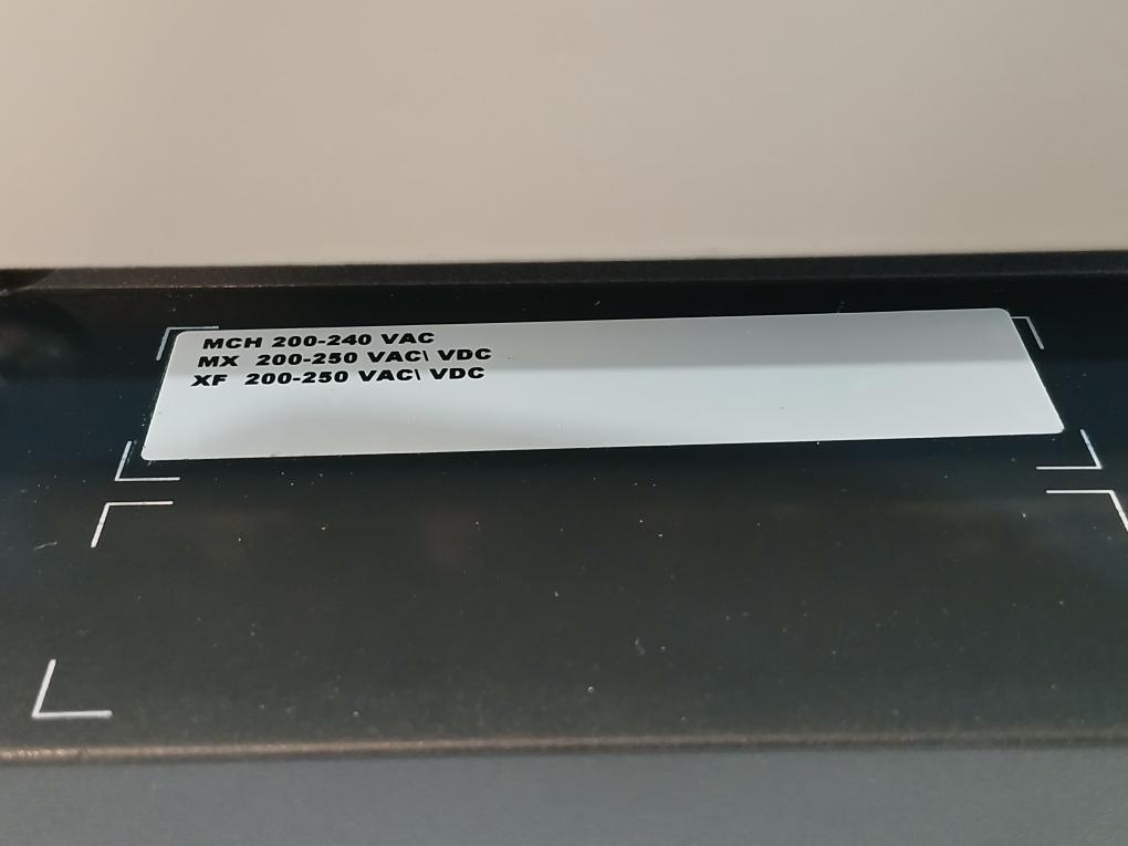 Schneider Electric Nw16 H1 Circuit Breaker Masterpact Micrologic 6.0P Nw12H1