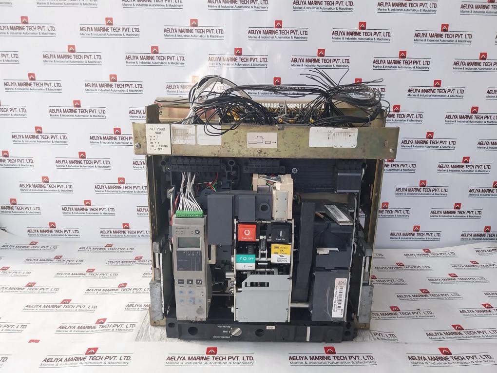 Schneider Electric Masterpact Nw16 N1 Circuit Breaker 1600A Micrologic 5.0E