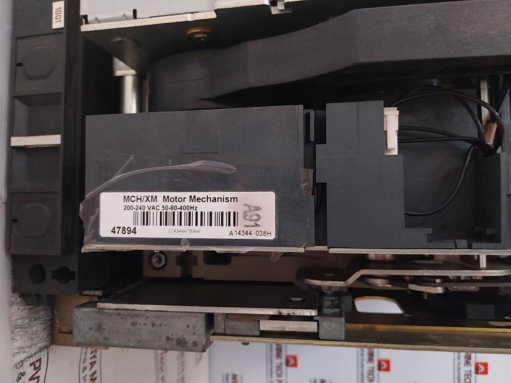 Schneider Electric Masterpact Nw16 N1 Circuit Breaker 1600A Micrologic 5.0E