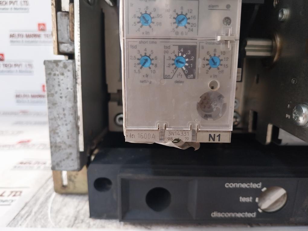 Schneider Electric Masterpact Nw16 N1 Circuit Breaker 1600A Micrologic 5.0E