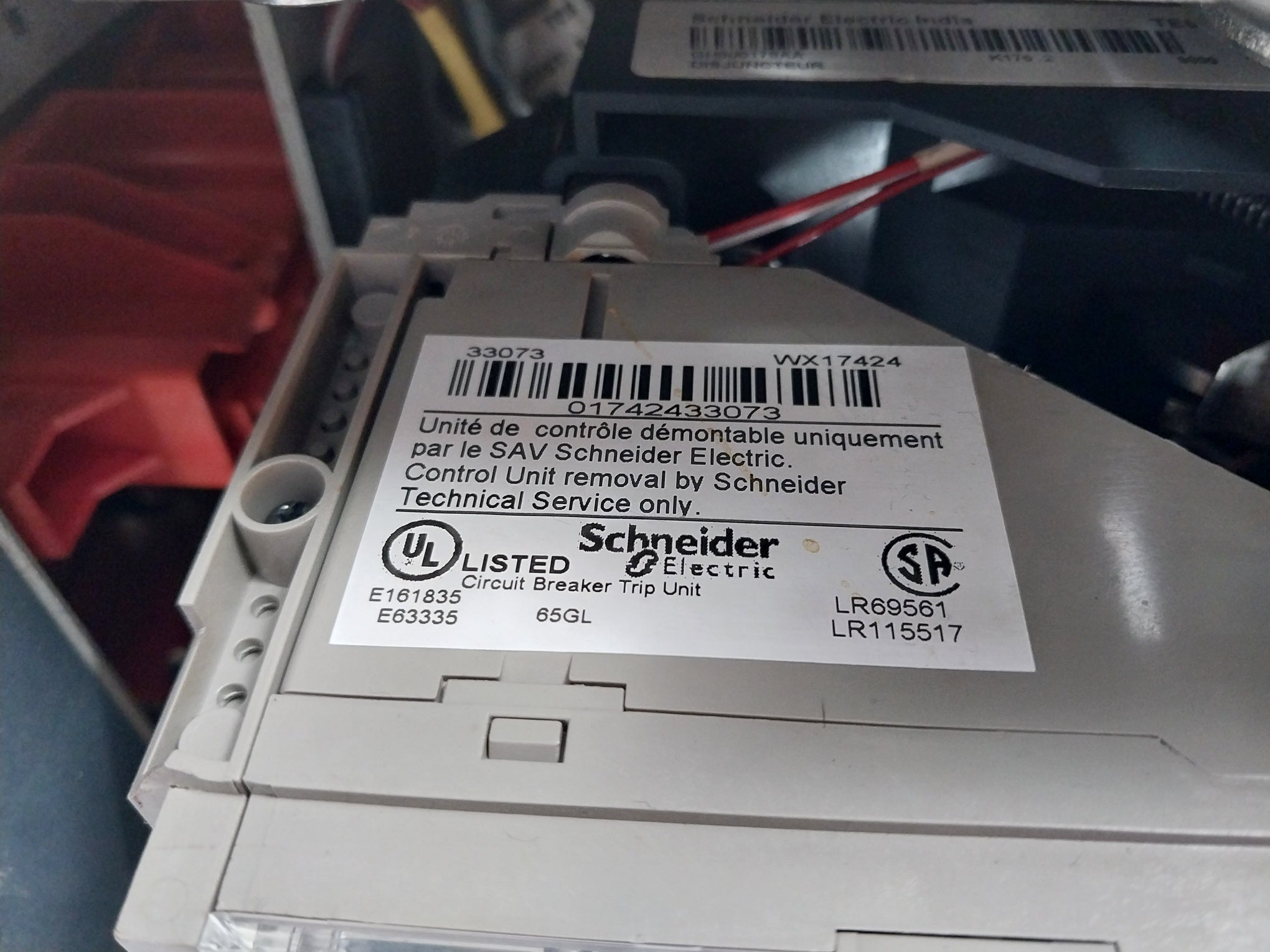Schneider Electric Masterpact Nw20H13Pedo6.0A Air Circuit-breaker 24-30Vac/Vdc