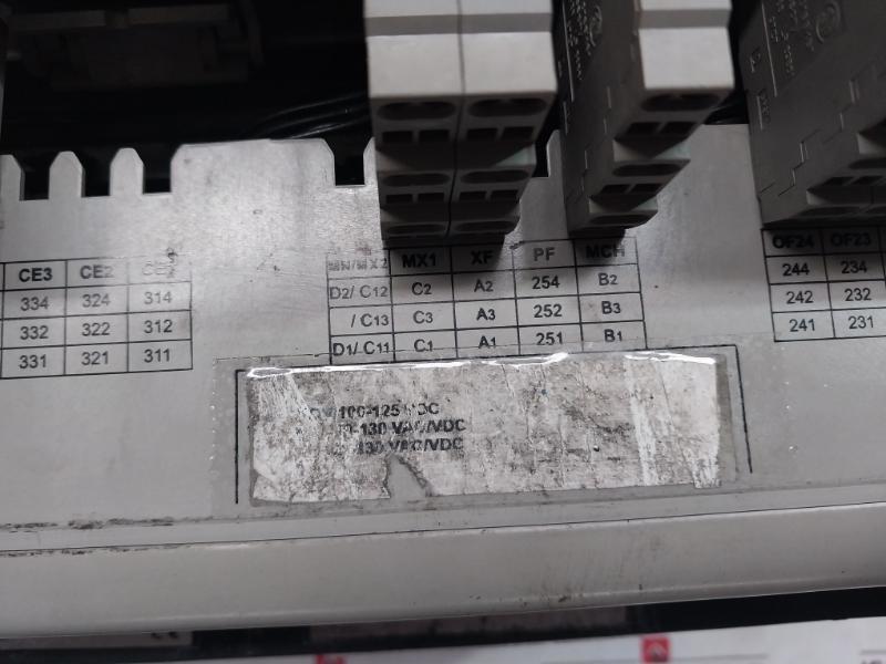 Schneider Electric Nw20 H1 Masterpact Micrologic 6.0A Circuit Breaker 1000V 12Kv