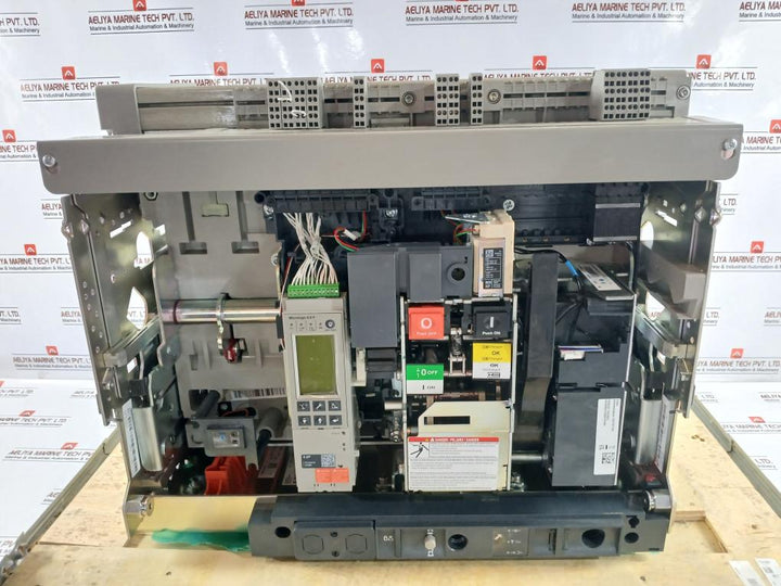 Schneider Electric Nw20 H1 Masterpact Nw Circuit Breaker Iec 60947-3 12Kv 1000V