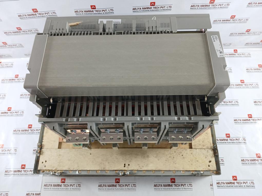 Schneider Electric Nw20 H1 Masterpact Nw Circuit Breaker Iec 60947-3 12Kv 1000V