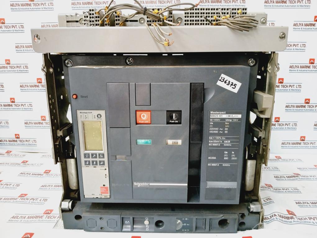 Schneider Electric Nw25 H1 Masterpact Air Circuit Breaker