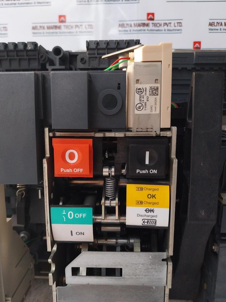 Schneider Electric NW25 H1 Masterpact Circuit Breaker 2500 Amp