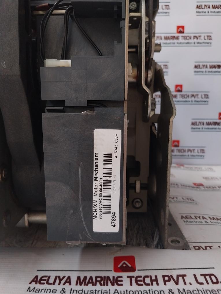 Schneider Electric NW25 H1 Masterpact Circuit Breaker 2500 Amp