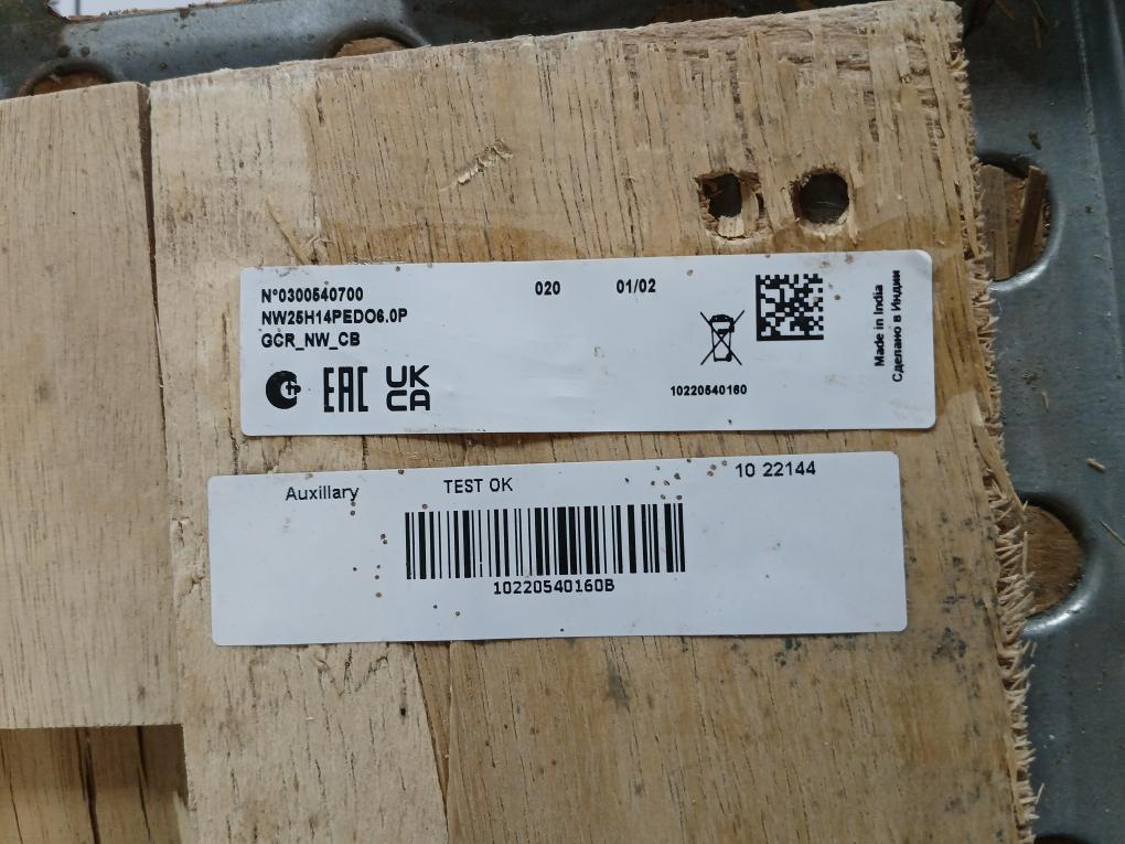 Schneider Electric Nw25 H1 Masterpact Circuit Breaker Micrologic 6.0 P 2500A 020