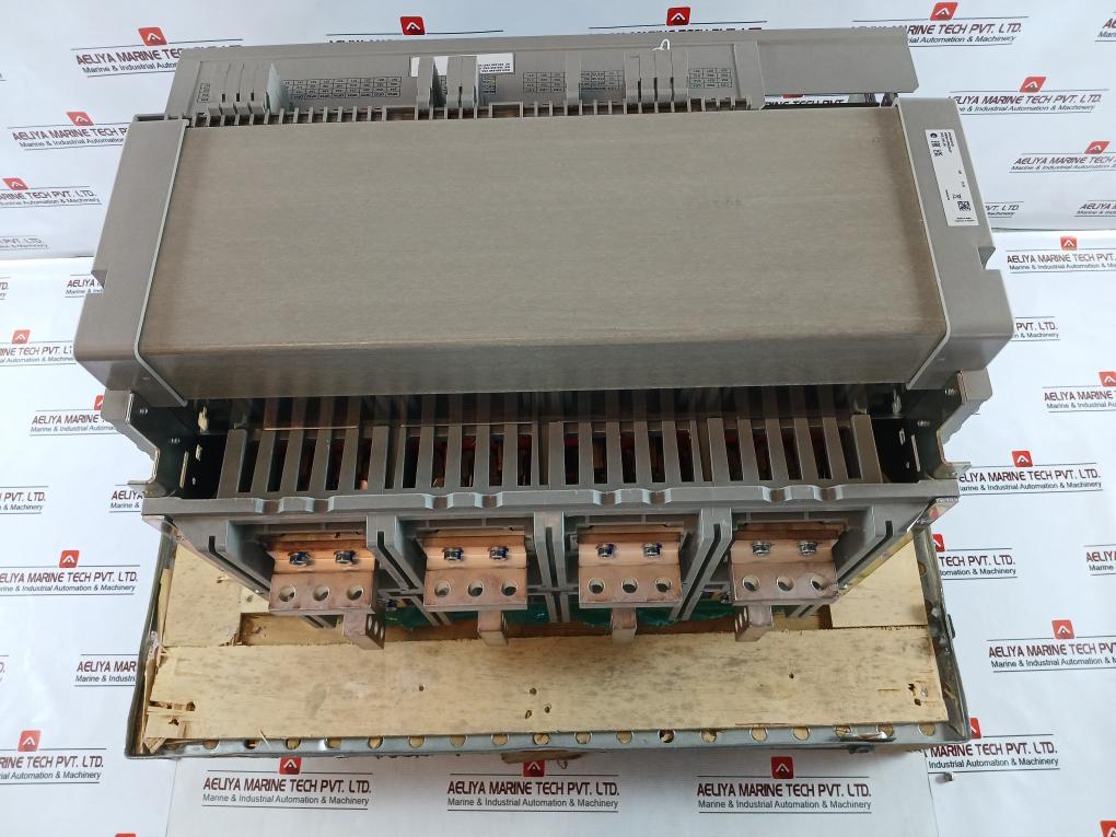 Schneider Electric Nw25 H1 Masterpact Circuit Breaker Micrologic 6.0 P 2500A 020