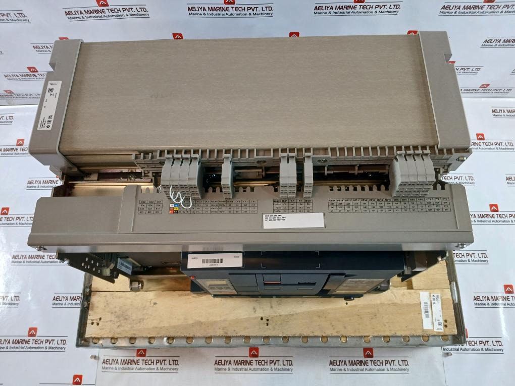 Schneider Electric Nw25 H1 Masterpact Circuit Breaker Micrologic 6.0 P 2500A 020