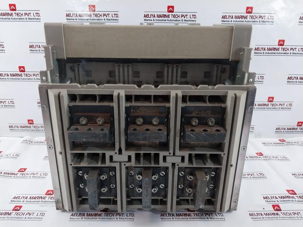 Schneider Electric Nw32 H1 3P Masterpact Circuit Breaker Trip Unit 1000V 12Kv