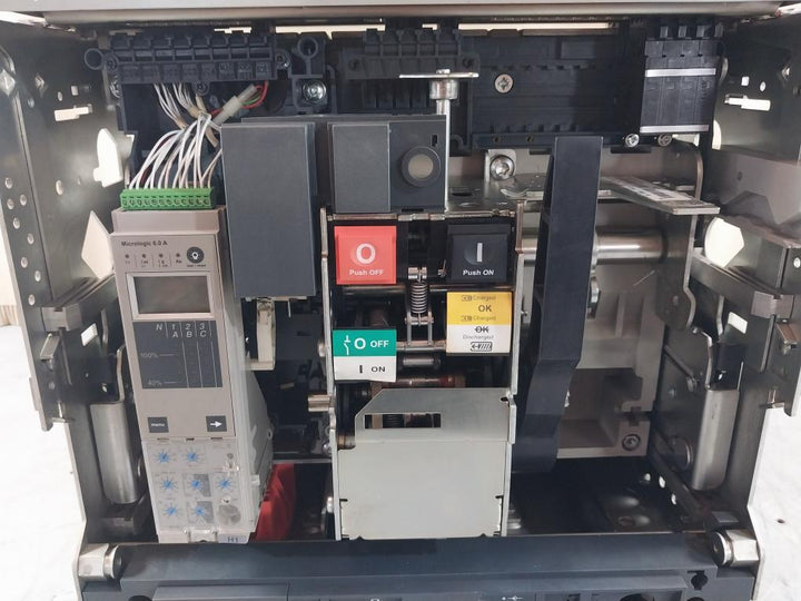 Schneider Electric Nw32 H1 Circuit Breaker Masterpact E103955 50/60Hz 1000V Ac23
