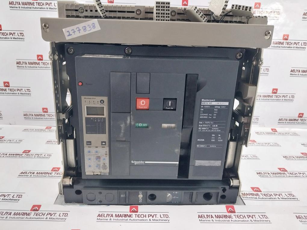 Schneider Electric Nw32 H1 Circuit Breaker Masterpact E103955 50/60Hz 1000V Ac23