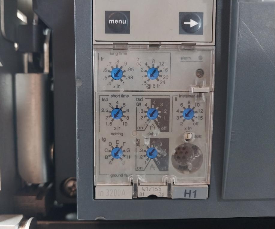 Schneider Electric Nw32 H1 Circuit Breaker Masterpact E103955 50/60Hz 1000V Ac23