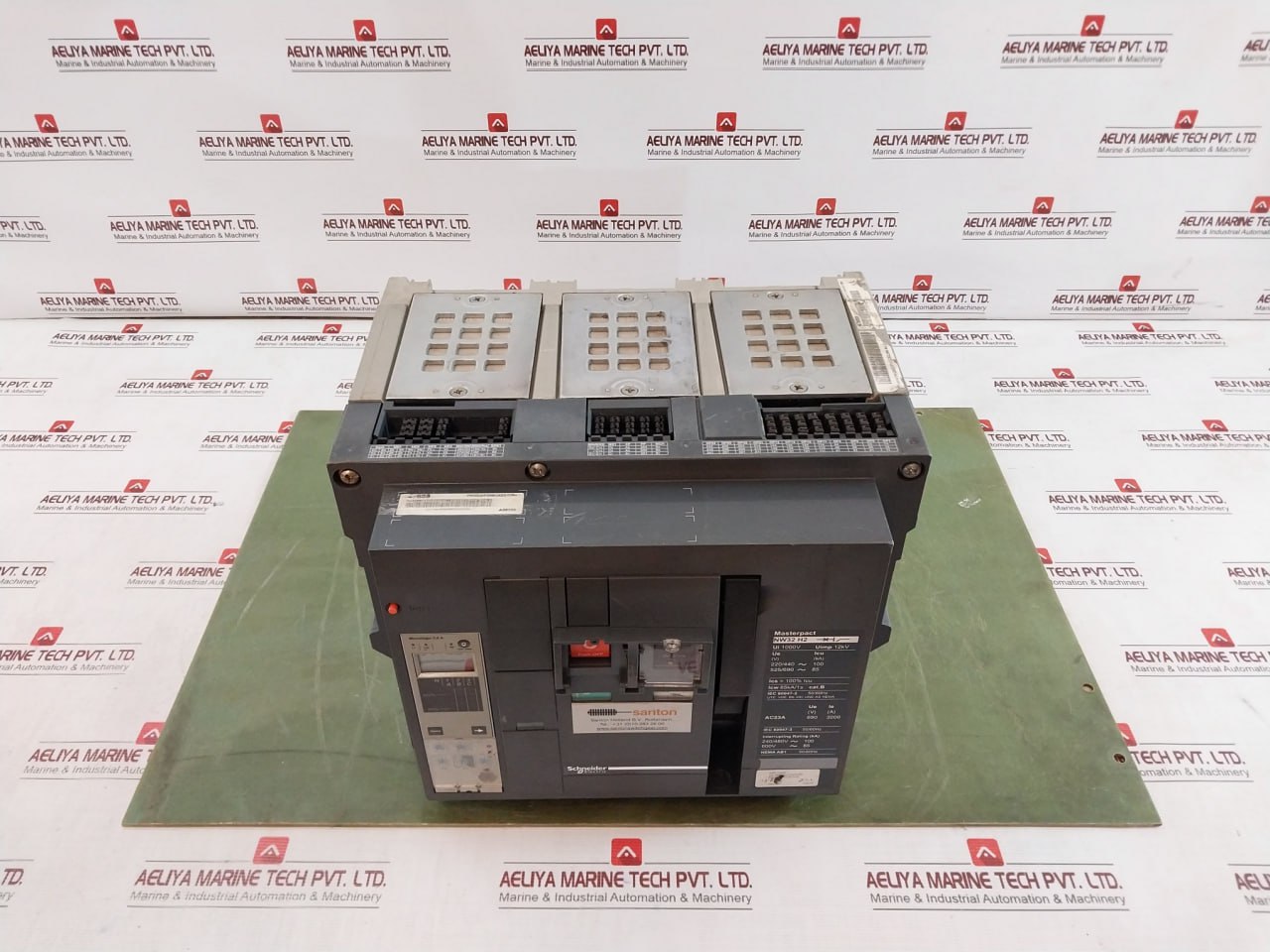 Schneider Electric Nw32 H2 Circuit Breaker 1000V 380-480 Vac ( Master Pact )