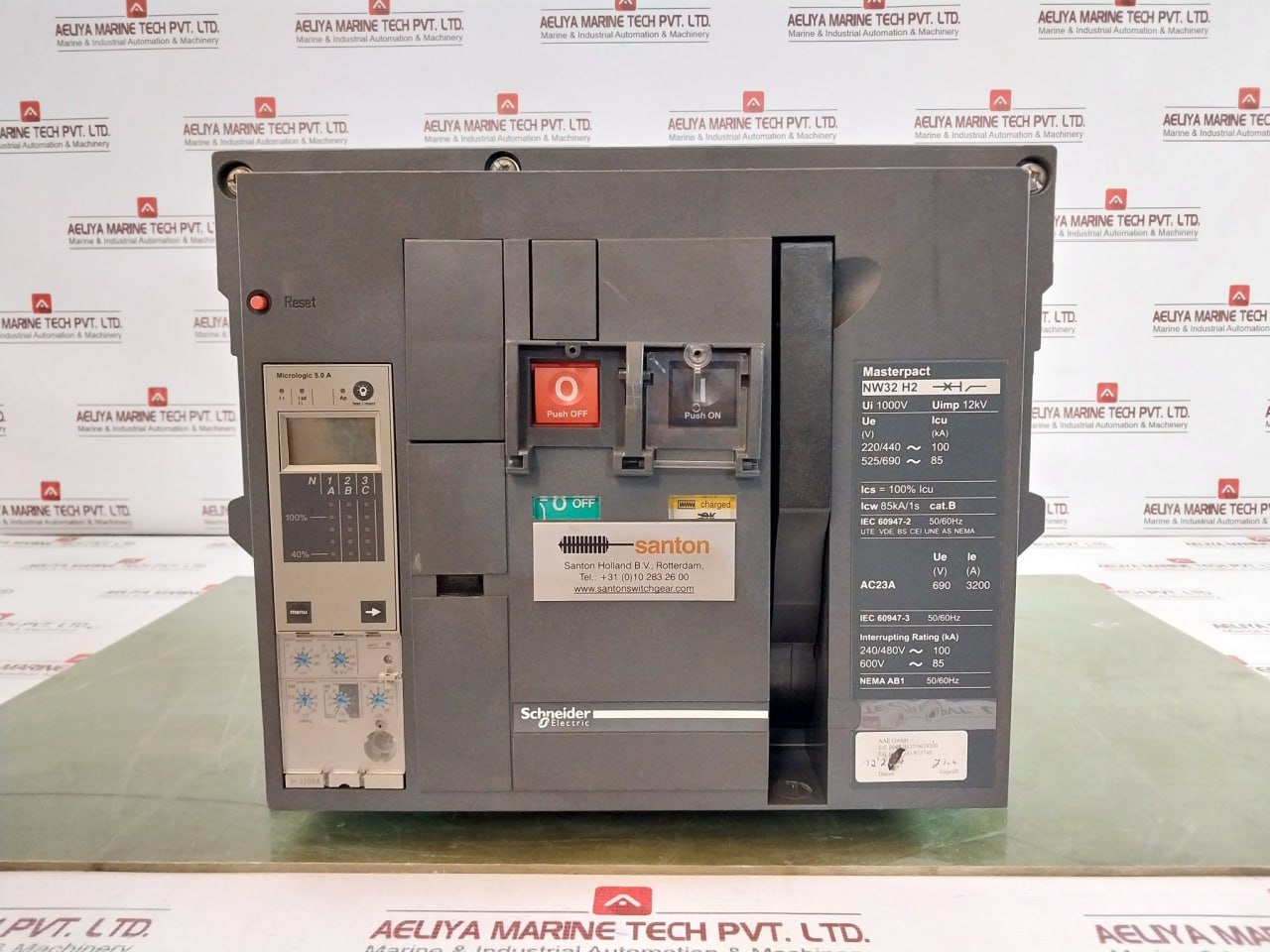 Schneider Electric Nw32 H2 Circuit Breaker 380-480Vac 1000V (Master Pact)