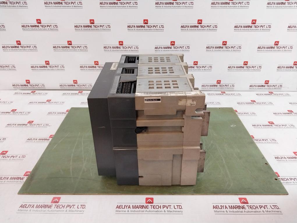 Schneider Electric Nw32 H2 Circuit Breaker 380-480Vac 1000V (Master Pact)