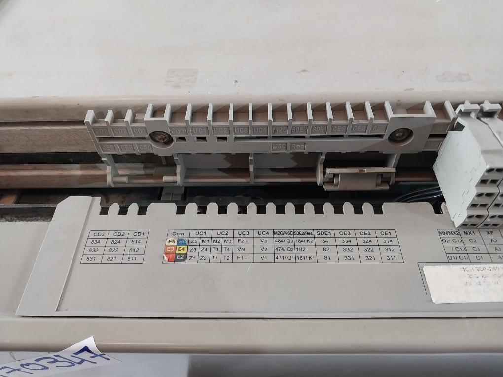 Schneider Electric Nw32 Ha Masterpact Air Circuit Breaker 690V 3200A 1000V 12Kv