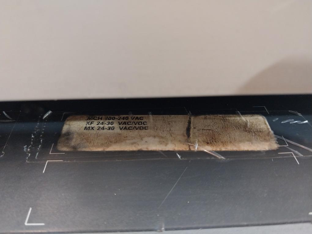 Schneider Electric Nw32 Ha Masterpact Air Circuit Breaker 690V 3200A 1000V 12Kv