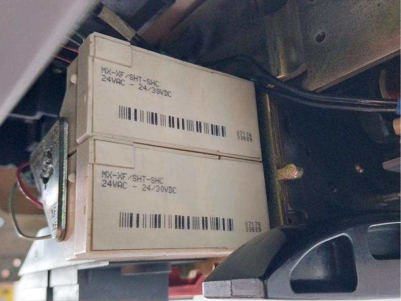 Schneider Electric Nw32 Ha Masterpact Air Circuit Breaker 690V 3200A 1000V 12Kv