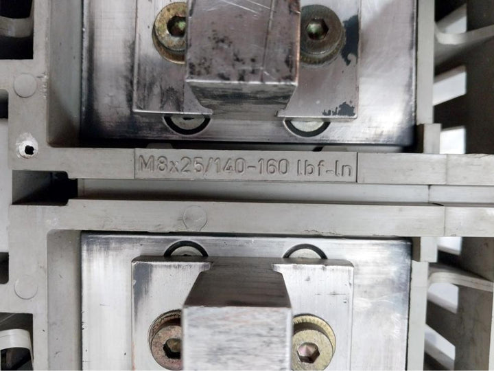 Schneider Electric Nw32 Ha Masterpact Air Circuit Breaker 690V 3200A 1000V 12Kv