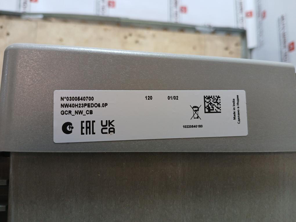 Schneider Electric Nw40 H2 Masterpact Circuit Breaker 600V- 85 Micrologic 6.0 P