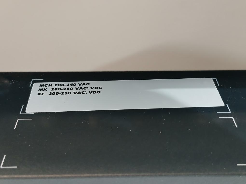 Schneider Electric Nw40 H2 Masterpact Circuit Breaker 600V- 85 Micrologic 6.0 P