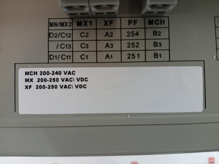 Schneider Electric Nw40 H2 Masterpact Circuit Breaker 600V- 85 Micrologic 6.0 P