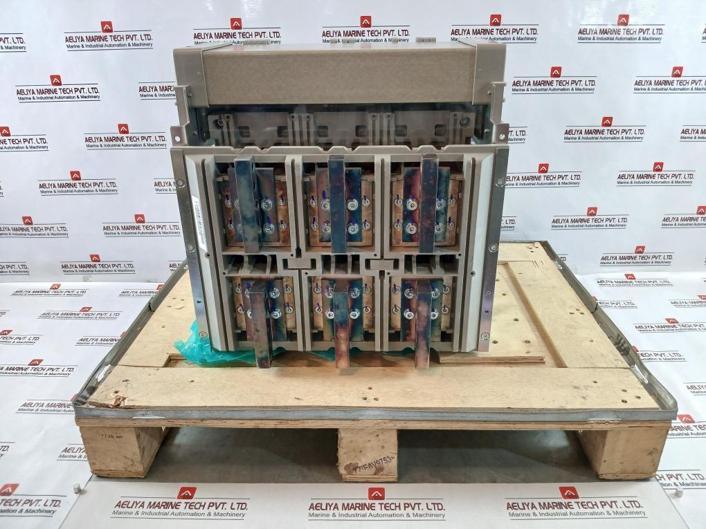 Schneider Electric Nw40 H2 Masterpact Nw Circuit Breaker Iec 60947-2 50/60Hz