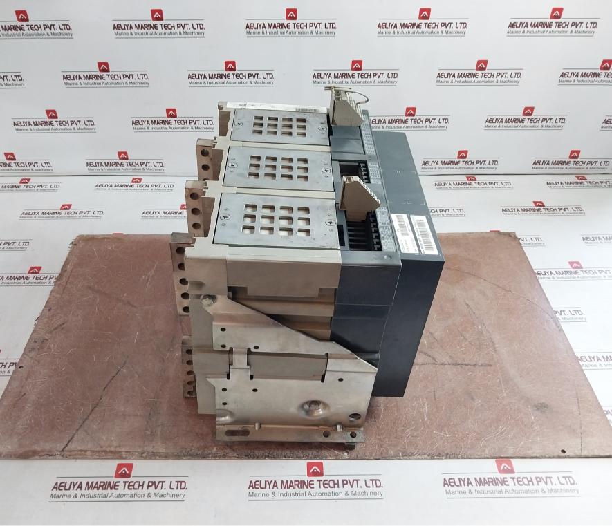 Schneider Electric Nw40 Hf Switch-disconnector Masterpact 1000V 12Kv 690V Ac23A