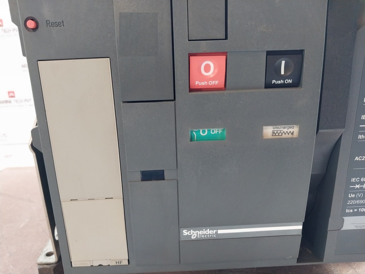 Schneider Electric Nw40 Hf Switch-disconnector Masterpact 1000V 12Kv 690V Ac23A