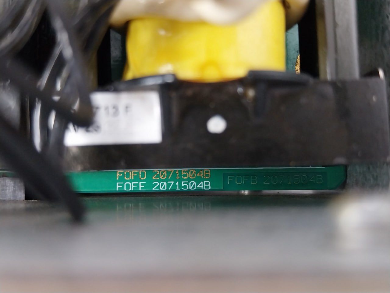 Schneider Electric P122B00V112C Overcurrent Protection Relay 94V-0 (Not Working)