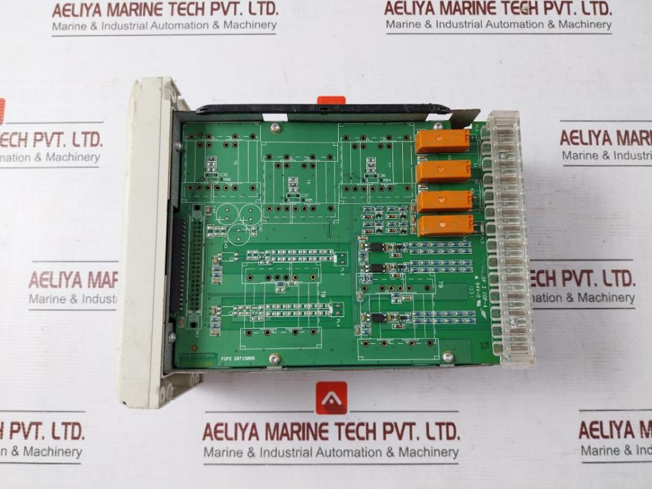 Schneider Electric P122B00V112C Overcurrent Protection Relay 94V-0 (Not Working)