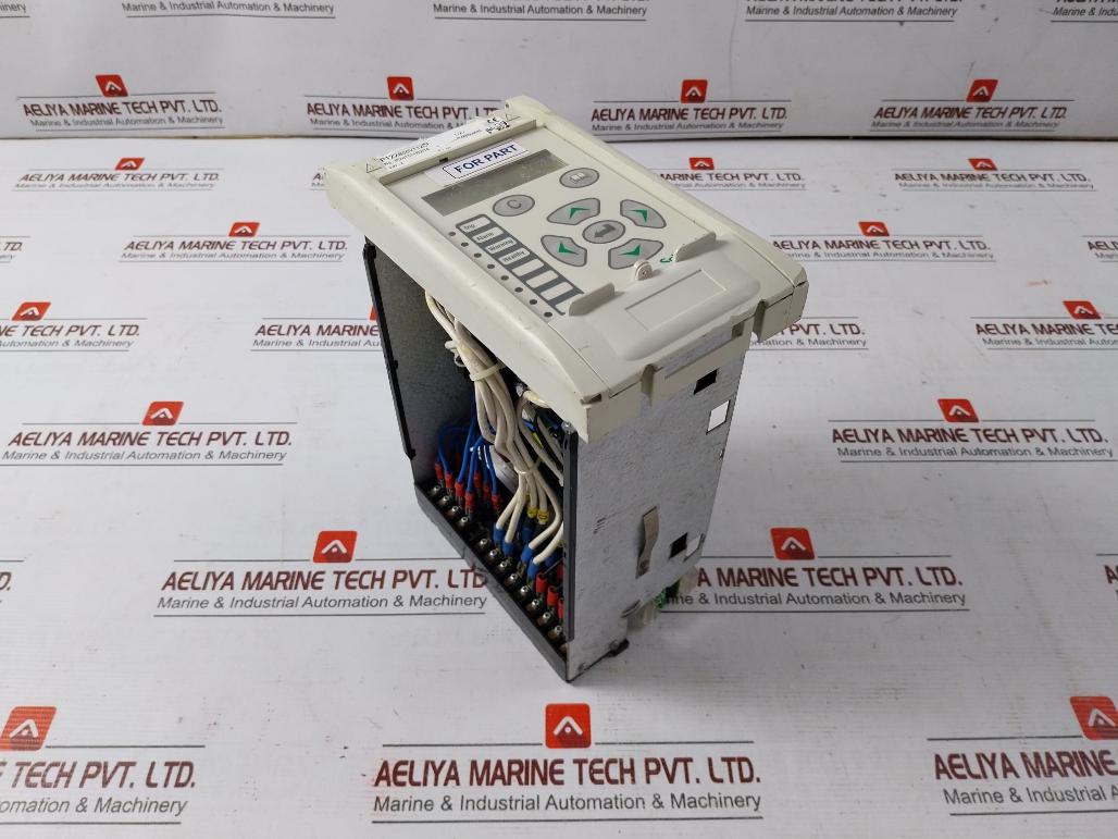 Schneider Electric P122B00V112C Overcurrent Protection Relay 94V-0 (Not Working)