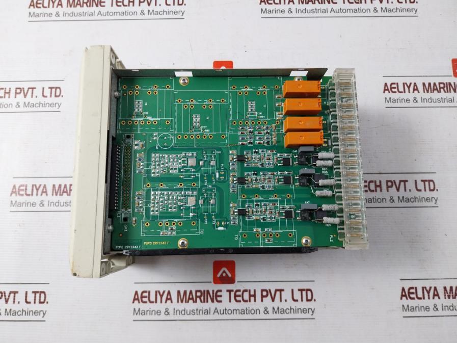 Schneider Electric P122 Overcurrent Protection Relay 1/5A 24-250 (Not Working)