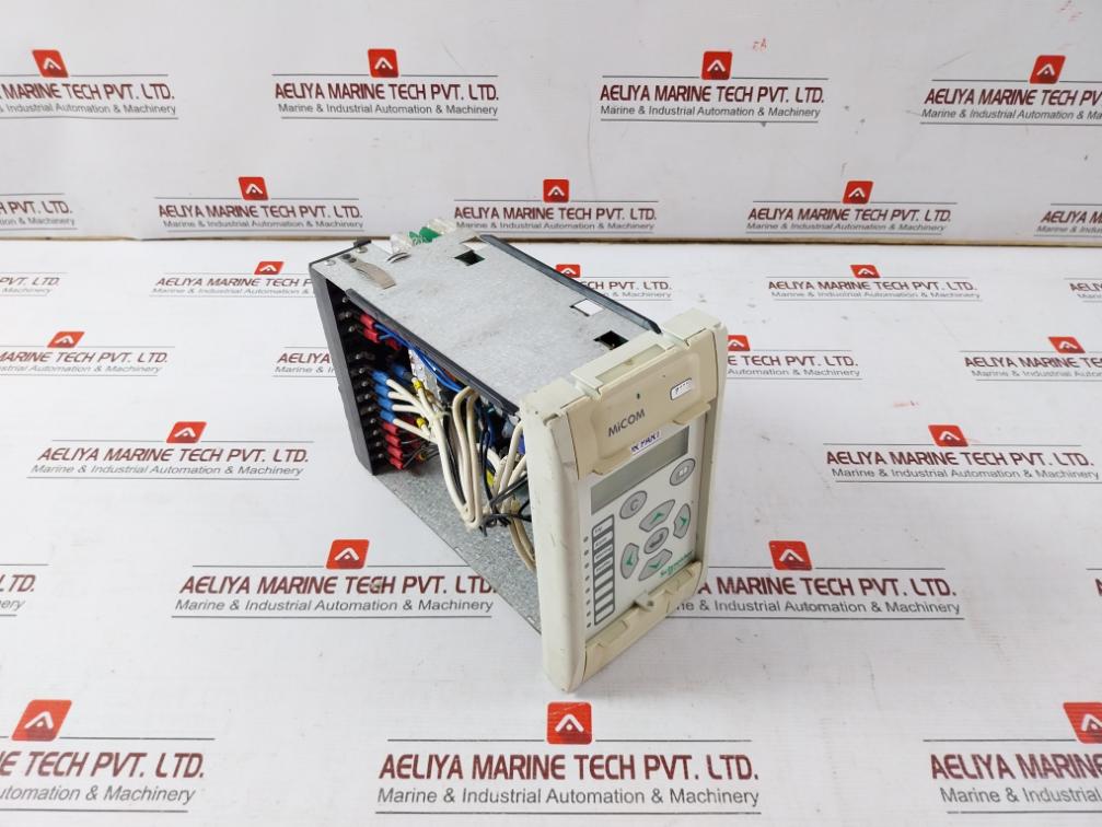 Schneider Electric P122 Overcurrent Protection Relay E311110 A