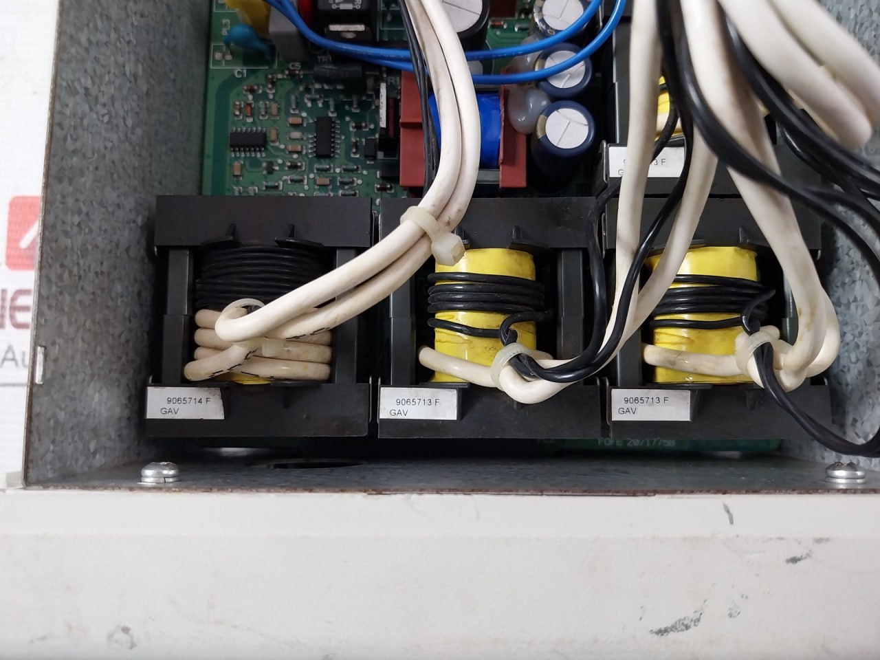Schneider Electric P122 Overcurrent Protection Relay E311110 A