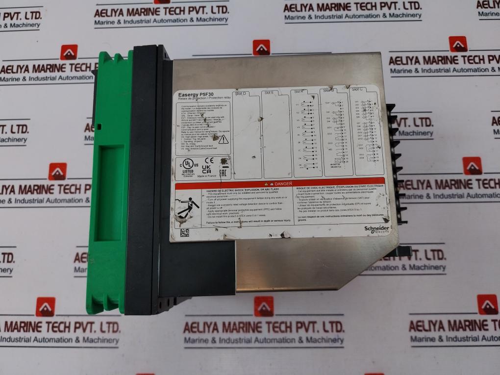 Schneider Electric P5F30W21221250216 Protection Relay 48-250 Vdc 50-60 Hz