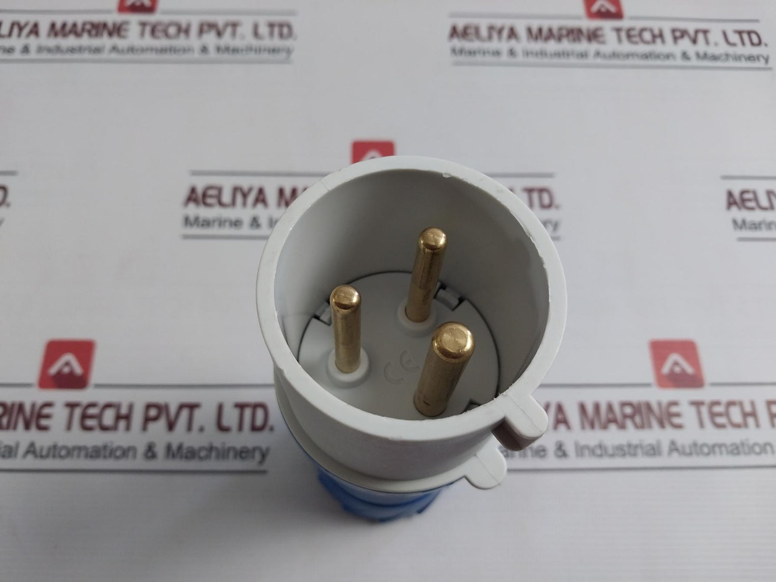 Schneider Electric Pke32M423 Wander Plug