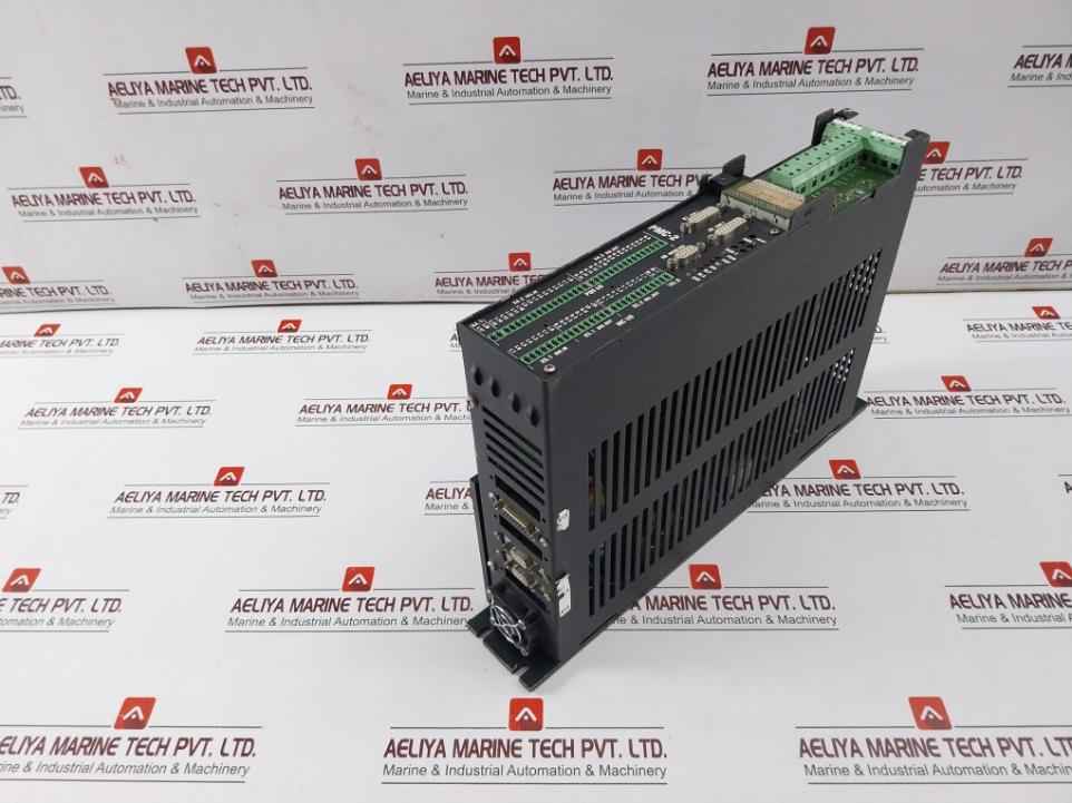 Schneider Electric Pmc-2/11/04/001/00/00/06/00/0K Servo Drive 8B309131011