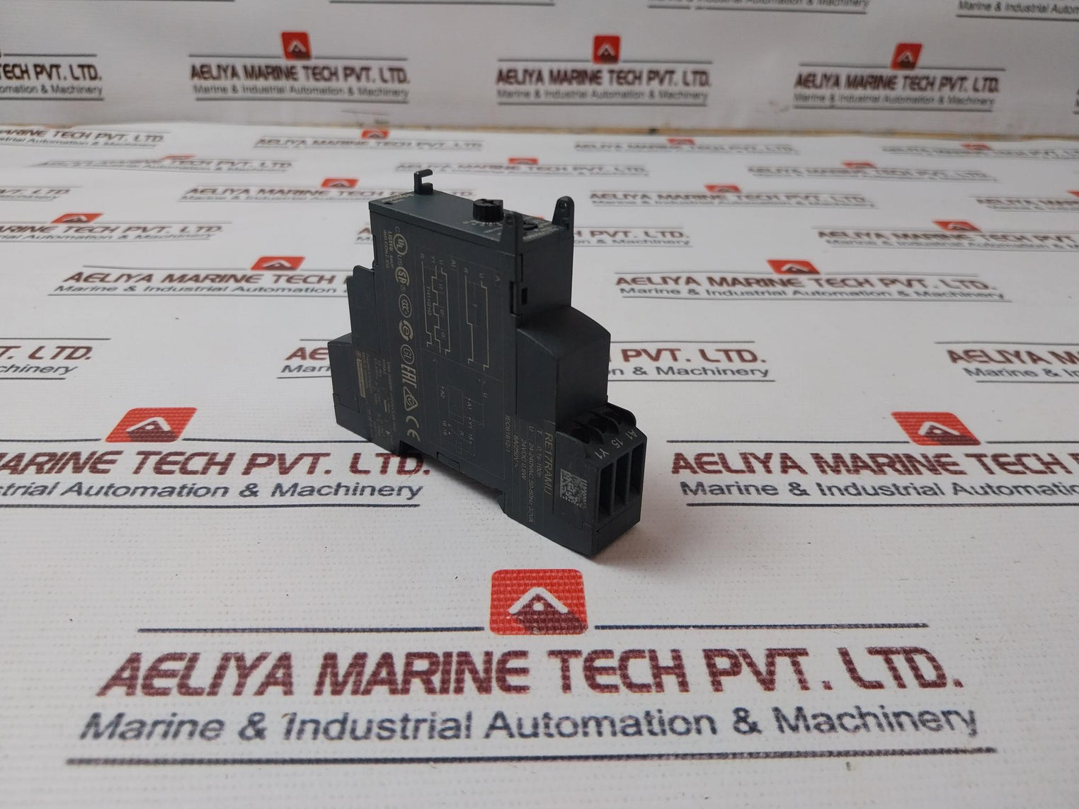 Schneider Electric RE17RAMU On Delay Timer 1-10Min 24VDC 0,6W