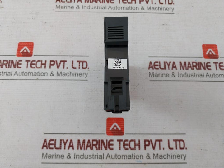 Schneider Electric Re22R1Mlmr Asymmetric Flashing Timing Relay 24-240Vdc 1,5W