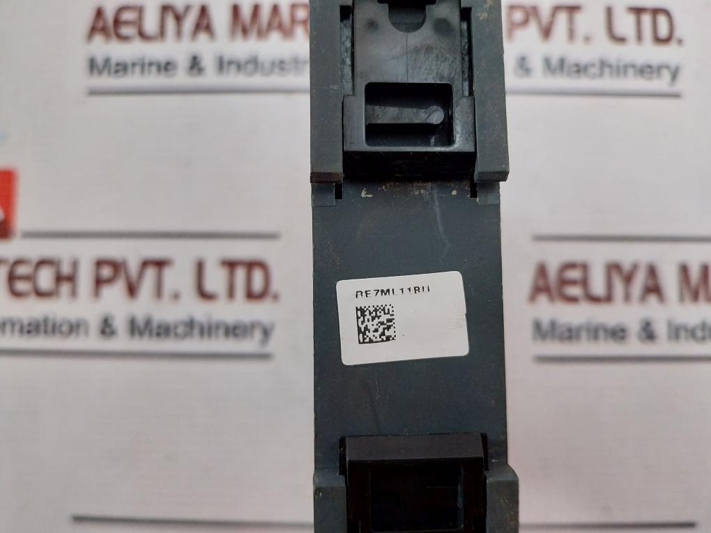 Schneider Electric Re7Ml11Bu Time Delay Relay 3A 110-240V~ 50/60Hz